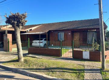Casa · 82m² · 4 Ambientes · 1 Cochera · Venta Casa 4 Amb Cochera Despensa Altos de Pacheco