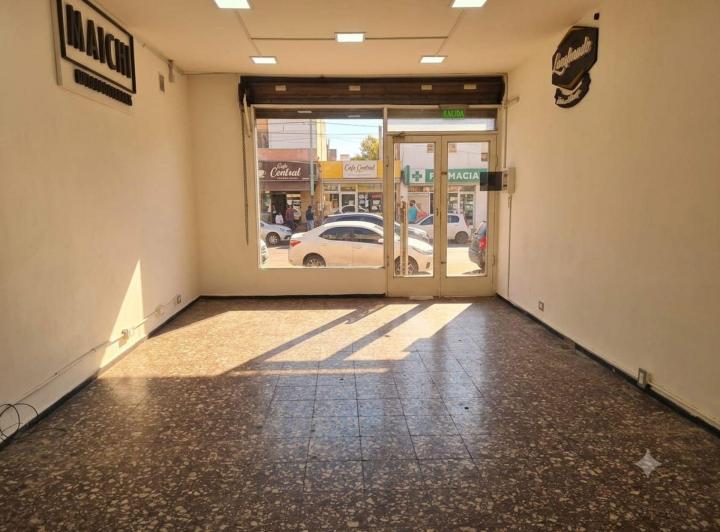 Local comercial · 70m²