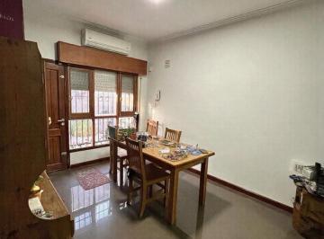 Casa · 60m² · 3 Ambientes · Casa Interna Echesortus