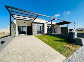Casa de 3 ambientes, Córdoba · Docta Parque - 2 Dorm + Dos Baños Categoria!