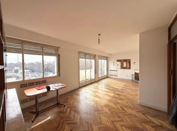 Departamento de 4 ambientes, Caballito · Piso 4amb de 110 m² con Hermosa Vista en Zona Tranquila de Caballito. Cochera Opcional a 2 Cuadras.