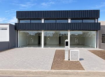Local comercial de 2 ambientes, Córdoba · Docta Bv Principal Gran Local con 123 m² Planta Libre Mas Baños Cocina y Patio