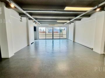 Oficina comercial · 147m² · 1 Ambiente · 1 Cochera · Oficina en Alquiler – Distrito Tecnológico – 6° Piso con Cochera, Balcón y Terraza