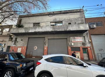 Depósito · 1040m² · Deposito Doble Lote en Venta - Zona Comercial Flores