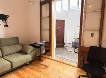 PH · 51m² · 2 Ambientes · PH 2 Ambientes Reciclado - Ubicacion Uade