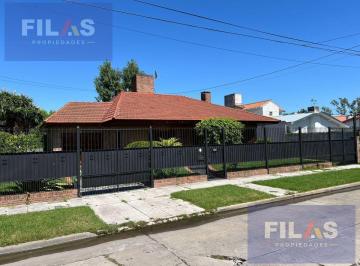Casa · 415m² · 5 Ambientes · 6 Cocheras · Casa en Troncos del Talar