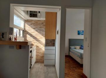 Departamento de 2 ambientes, Almagro · Depto Muy Luminoso, 15 m de Balcón Terraza
