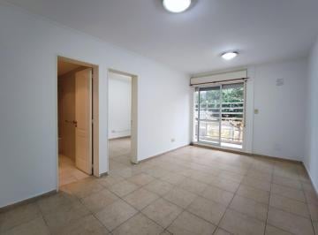 Departamento · 38m² · 2 Ambientes · Departamento un Dormitorio / Balcarce 1300