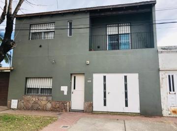 Casa · 110m² · 4 Dormitorios · 1 Cochera · Casa - Fisherton - 4 Dorm.
