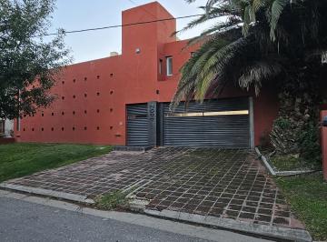 Casa de 4 ambientes, Córdoba · Casa de 2 Plantas Tejas I