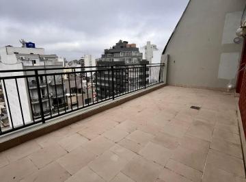 Departamento de 2 ambientes, San Cristobal · Espectacular Dpto Semipiso de 2 Amb con Balcón Terraza/ Único