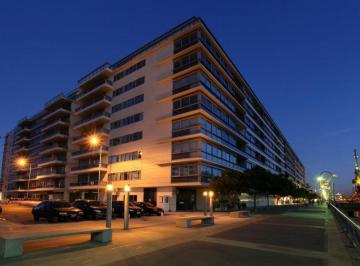 Local comercial · 133m² · 2 Ambientes · Alquiler Local Comercial 133 m² en Puerto Madero