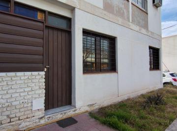 Departamento de 5 ambientes, Godoy Cruz · Departamento en Venta en Barrio Centro Empleados de Comercio.