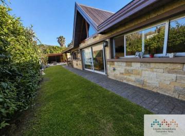 Casa de 5 ambientes, Almirante Brown · Casa en Venta C/ Cochera en Temperley