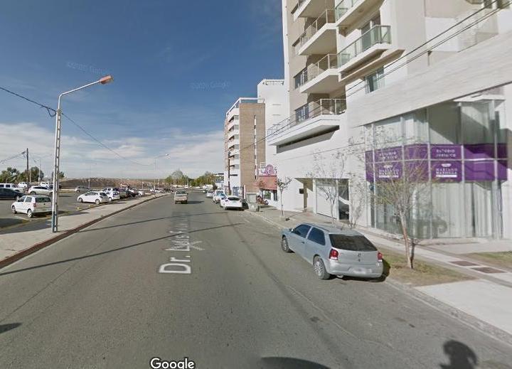 Local comercial · 125m² · 3 Ambientes · 1 Cochera