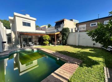 Casa de 4 ambientes, Villa del Parque · Venta Casa 4 Ambientes con Jardín y Pileta en Villa del Parque