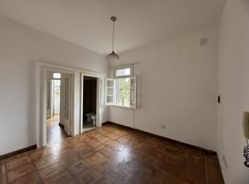 Departamento · 43m² · 2 Ambientes · Departamento en Alquiler de 1 Dormitorio - Centro