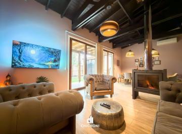 Casa · 170m² · 4 Ambientes · 4 Cocheras · Venta - Casa 3 Ambientes Mas Espacio de Escritorio - Gran Parque - Garage - Los Acantilados