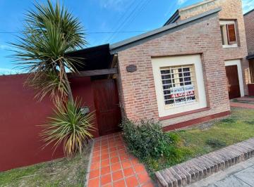 Casa de 6 ambientes, Córdoba · Viví en Una de Las Mejores Zonas de Córdoba! Casa en Alquiler