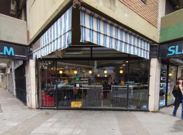 Local comercial , Villa Crespo · Muy Buen Local en Esquina, con Grandes Vidrieras en Zona Comercial de Villa Crespo