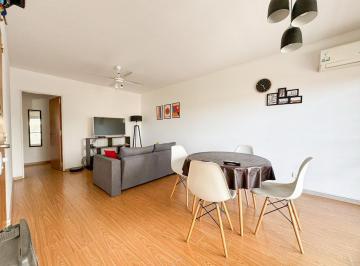 Departamento de 2 dormitorios en venta · Departamento de 2 Dorm. en Venta - Paraguay 2300,abasto
