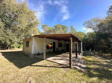 Casa · 80m² · 6 Ambientes · Venta Casa con 2101 m² de Terreno en Casa Grande