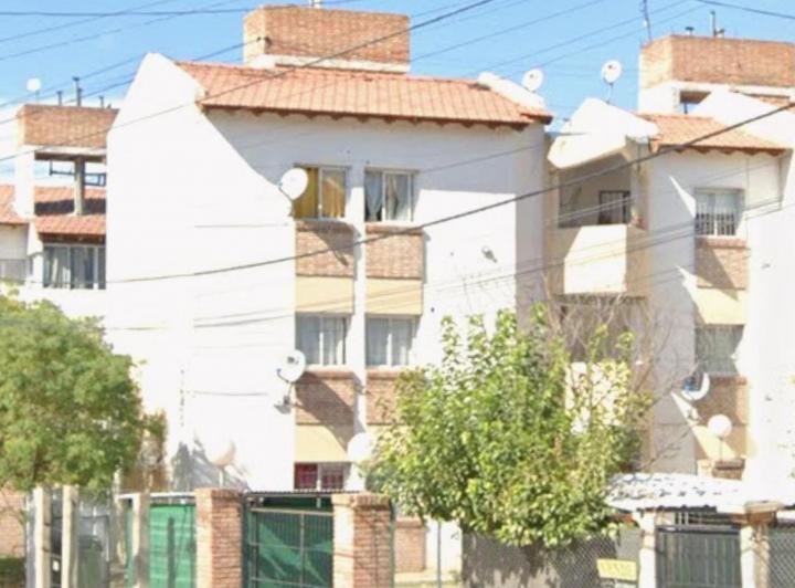 Departamento · 4 Ambientes · 1 Cochera