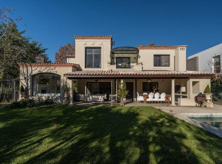 Casa · 325m² · 4 Ambientes