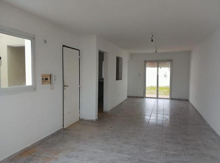 Casa · 80m² · 5 Ambientes