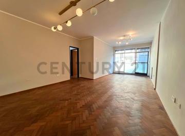 Departamento · 101m² · 3 Ambientes · Venta Piso Exclusivo de 2 Dorm. + Comodín Totalmente Reciclado en Centro, Rosario