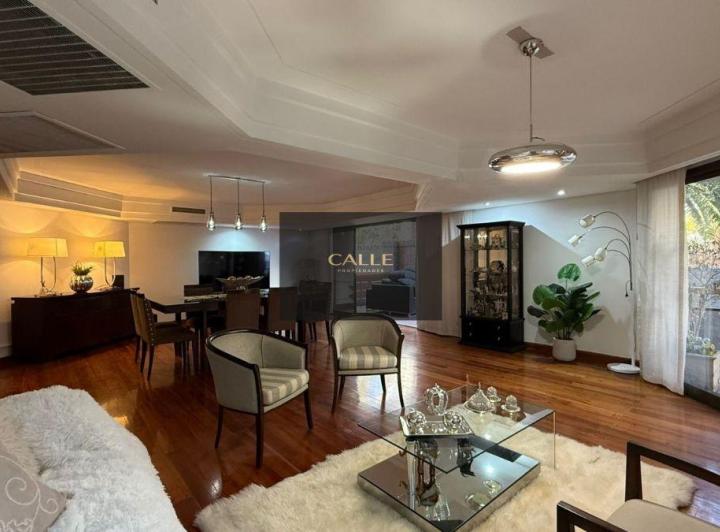 Departamento · 194m² · 5 Ambientes · 1 Cochera