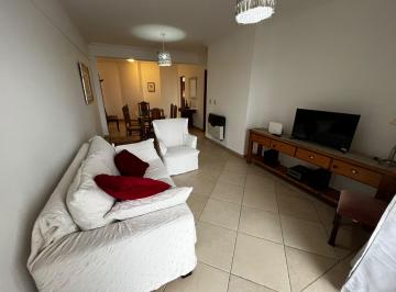 Departamento · 85m² · 5 Ambientes · Alquiler Departamento Amoblado en Zona Centro