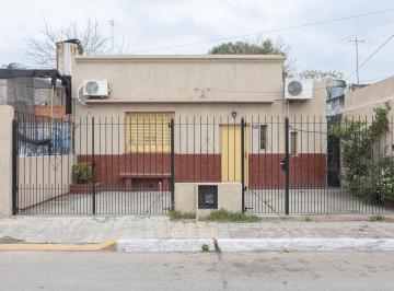Casa · 100m² · 3 Ambientes · Venta Casa 3 Amb en Merlo - Permuta