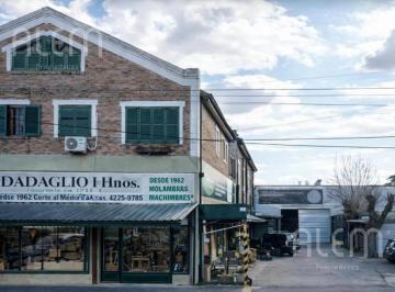 Local comercial · 1907m² · 7 Ambientes · Local en Lomas de Zamora Oeste