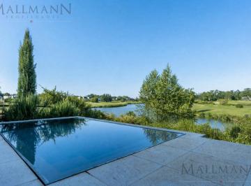 Casa · 140m² · 4 Ambientes · 2 Cocheras · Casa en Venta 3 Dorm. Estancias Golf
