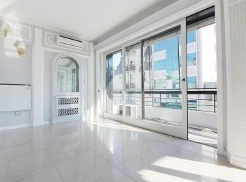 Departamento · 187m² · 6 Ambientes · 1 Cochera · Oportunidad Impecable Piso Entero, alto, frente