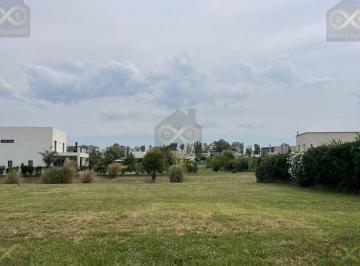 Terreno · 610m² · Terreno Lote en Venta en Santa Elena, Pilar del Este, Pilar