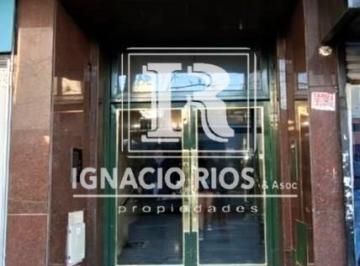 Departamento · 131m² · 3 Ambientes · Flores - 186 m² Totales - 131.69 Cub. 3 Amb con Dependencia, Patio de 40.47 m² y Balcón Al Frente.