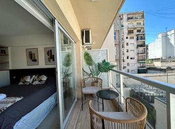 Departamento · 33m² · 1 Ambiente · Venta Monoambiente con Balcón en Paseo de La Cisterna