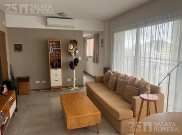 Departamento · 73m² · 3 Ambientes · 1 Cochera · Depto en Alquiler 3 Ambientes 88 m - Vista Al Rio - con Cochera