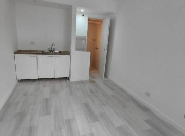 Departamento · 18m² · 1 Ambiente · Balvanera Departamento 1 Ambiente en Alquiler, Muy Luminoso, 18.88 m²