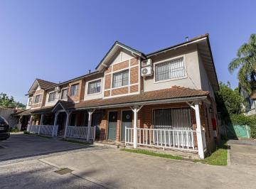 PH · 136m² · 4 Ambientes · 1 Cochera · PH en Venta 4 Ambientes con Jardín en Complejo Villa La Condesa, Tigre!