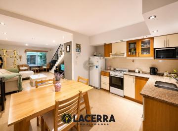 Casa de 4 ambientes, Vicente López · Duplex 4 Ambientes con Jardín y Cochera en Carapachay