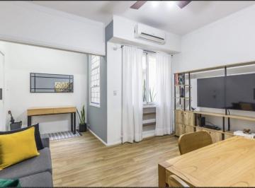 Departamento de 2 ambientes, San Telmo · Precioso 2 Ambientes Reciclado a Nuevo!