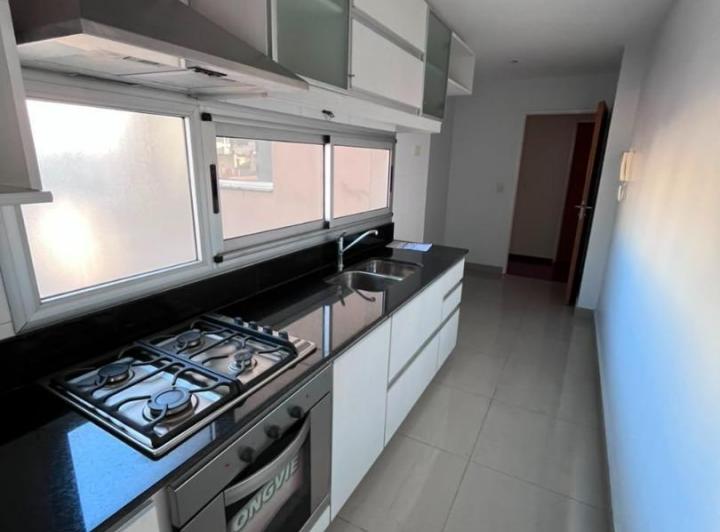 Departamento · 86m² · 4 Ambientes · 1 Cochera