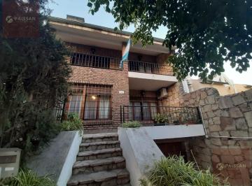 Casa · 200m² · 5 Ambientes · Casa en San Miguel