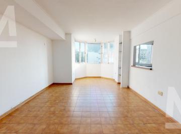 Departamento · 50m² · 2 Ambientes · 1 Cochera · Departamento - La Plata