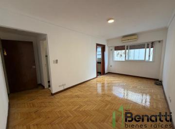 Departamento · 54m² · 3 Ambientes · Departamento 3 Amb en Alquile. Sobre Boulevard Ramon Falcon.