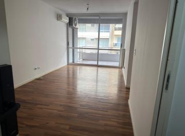Departamento de 3 ambientes, Villa Urquiza · Excelente Departamento de 3 Ambientes, con 2 Baños, Balcón y Cochera Fija, a 1 C