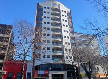 Departamento · 49m² · 2 Ambientes · 1 Cochera · Departamento en Alquiler